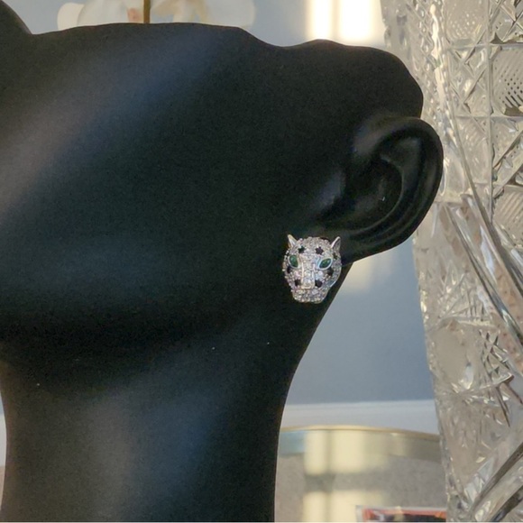 Silver Panther Stud Earrings - Picture 5 of 6